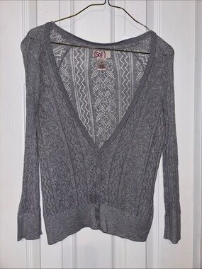 SO Gray Open-Knit V-Neck Button Cardigan